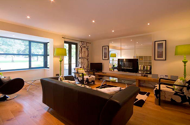 Riverside Park - Apartment 1 - Lounge